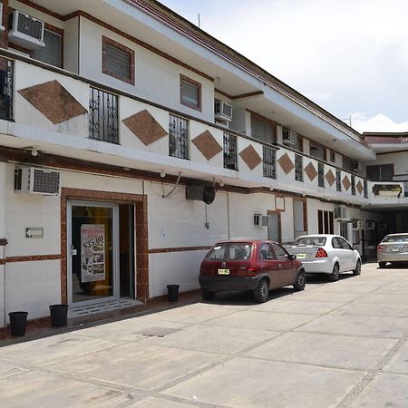 Hotel Real Azteca Четумал Екстериор снимка