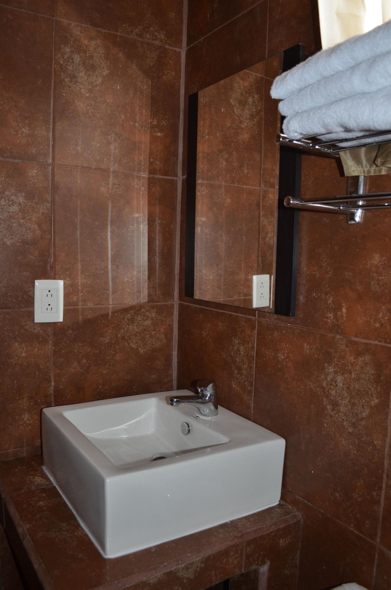 Hotel Real Azteca Четумал Екстериор снимка